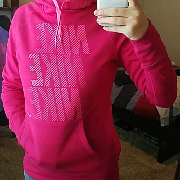 Nike Therma-fit hoodie. - Picture 2 of 5